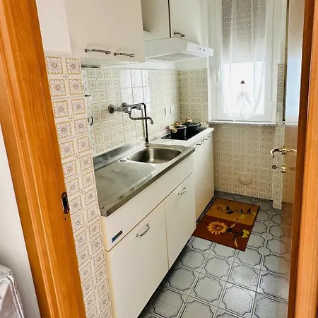 Giulia2 - Palazzo Milano * Diano Marina